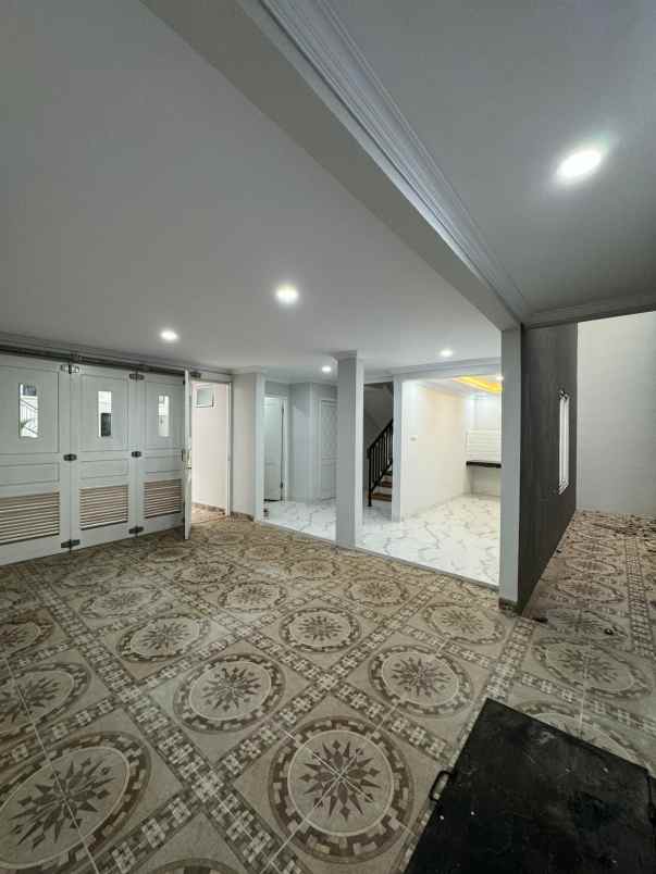 dijual rumah jln kahfi1 jagakarsa