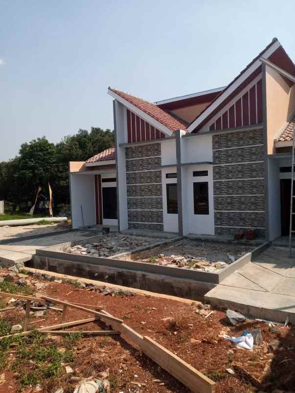 dijual rumah jln sdn 02 cibening