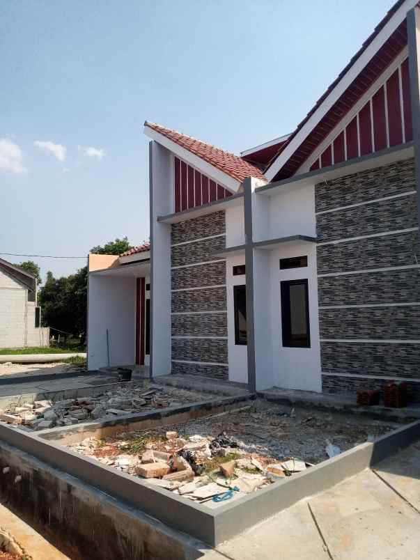 dijual rumah jln sdn 02 cibening