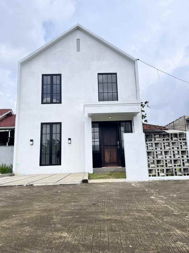 dijual rumah jpfj g5j jl serua bulak