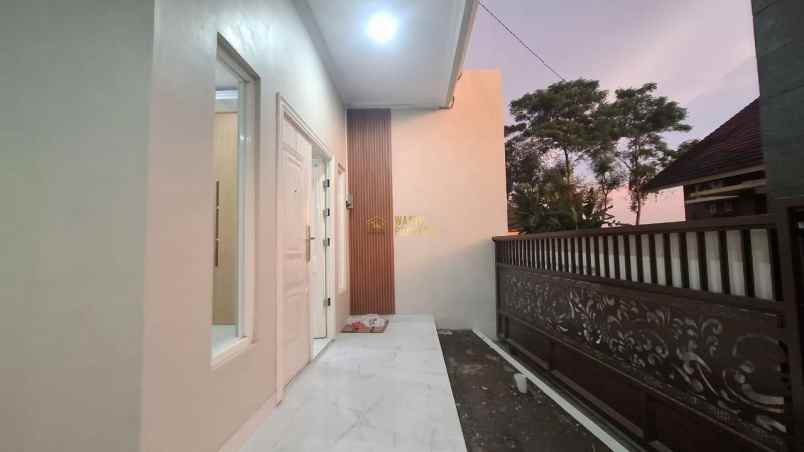 dijual rumah kadirojo purwomartani