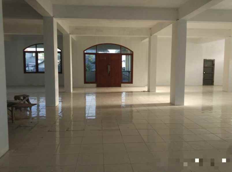 dijual rumah kalibaru