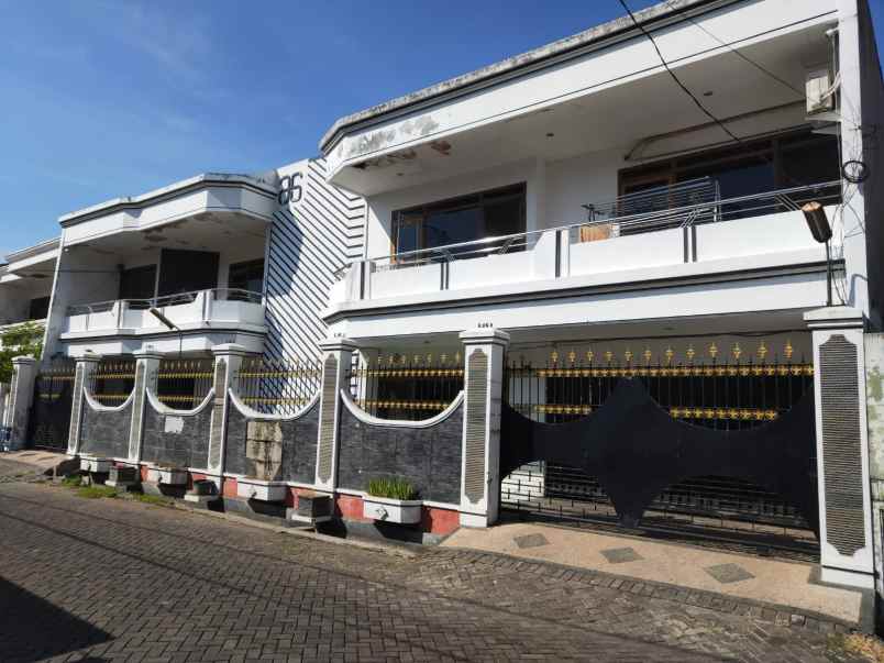 dijual rumah karang empat timur