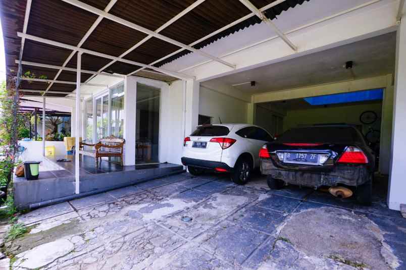 dijual rumah karang tengah raya