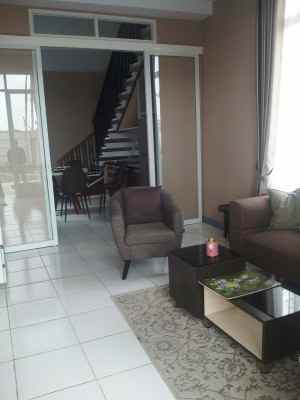 dijual rumah karawaci tangerang