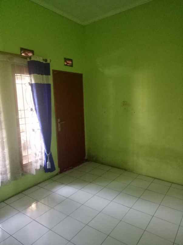 dijual rumah kayu agung