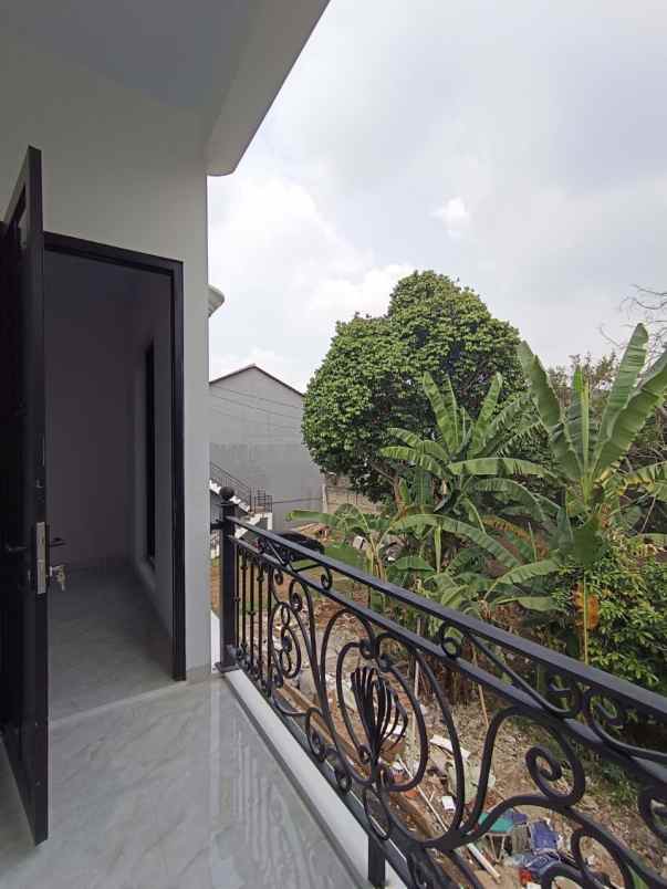 dijual rumah kebagusan