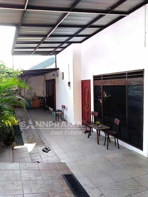 dijual rumah kebon jeruk