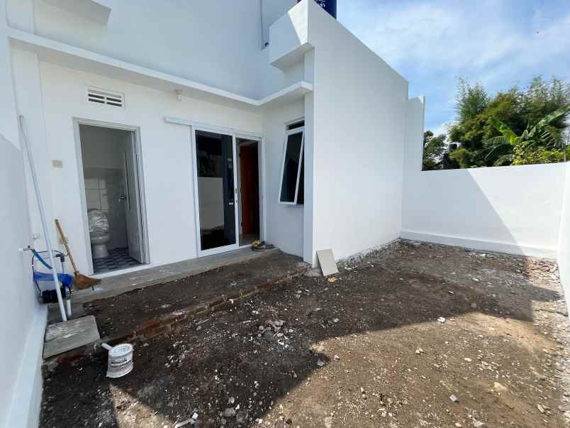 dijual rumah kebondalem kidul prambanan