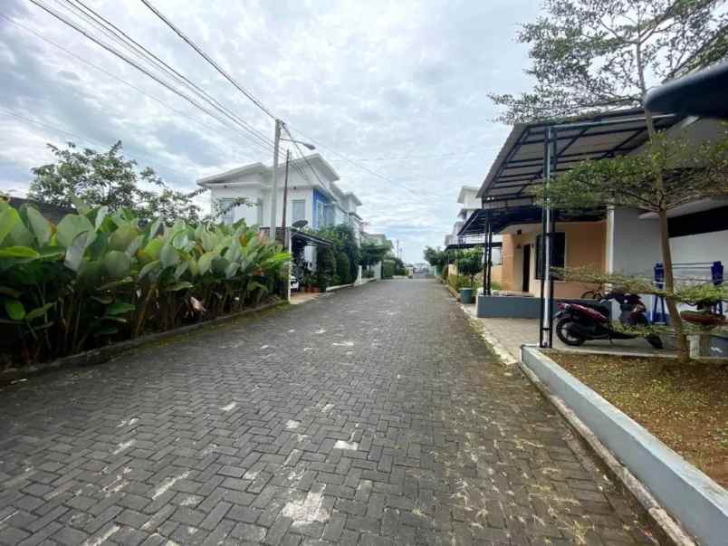 dijual rumah kec cimahi utara