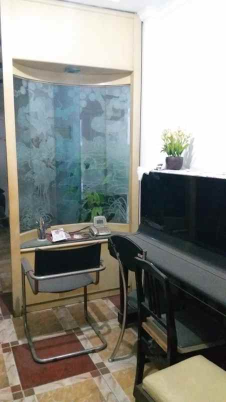 dijual rumah kelapa gading