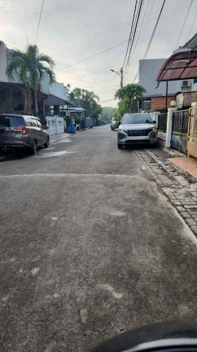 dijual rumah kelapa gading