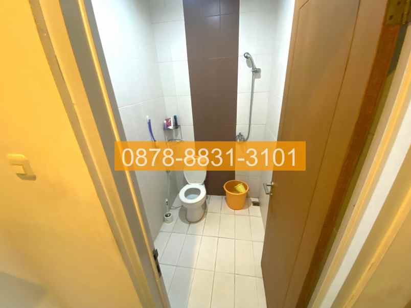 dijual rumah kelurahan cipayung