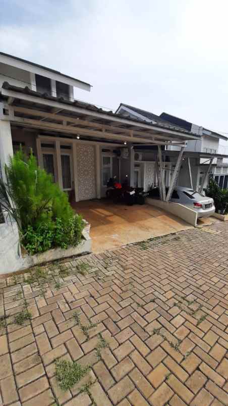 dijual rumah kemang