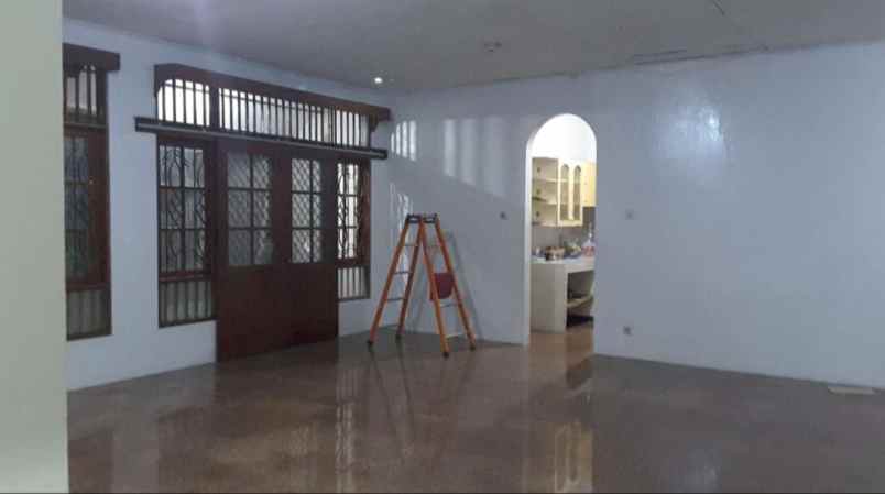 dijual rumah kemang pratama bojong