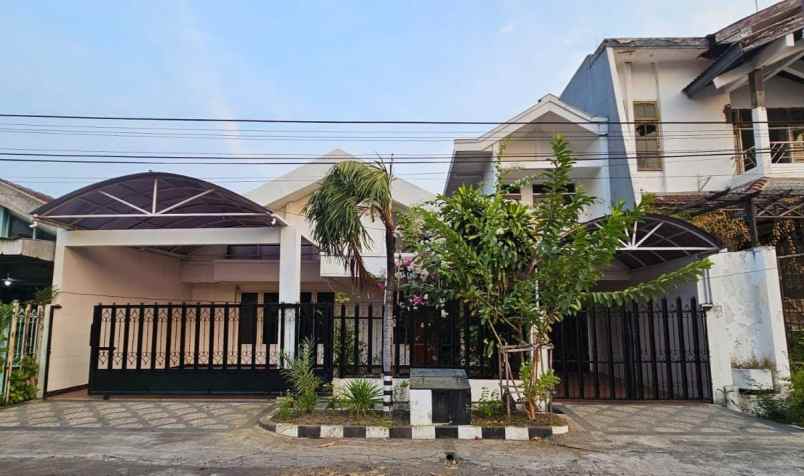 dijual rumah kertajaya indah