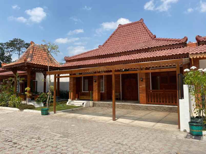 dijual rumah kokosan kokosan prambanan