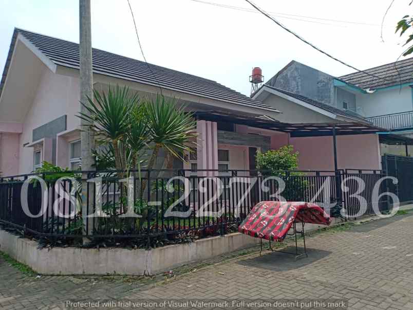 dijual rumah komp green sariwangi dekat kampus polban