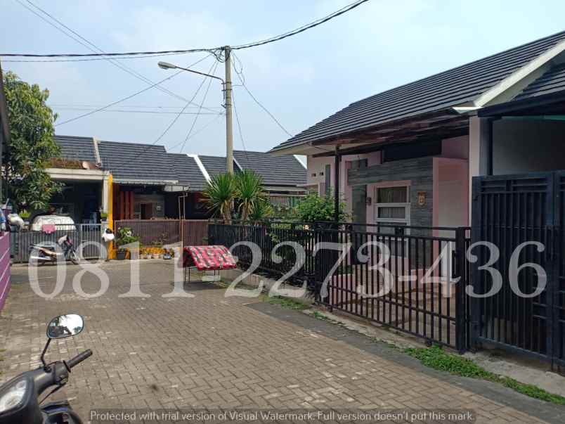 dijual rumah komp green sariwangi dekat kampus polban