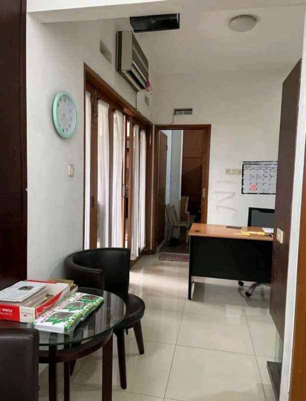 dijual rumah komplek buahbatu regency