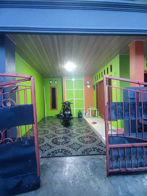 dijual rumah komplek mutiara garuda