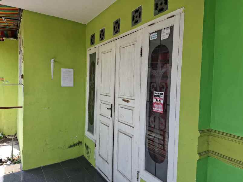 dijual rumah kos 2 lantai dekat kampus jember