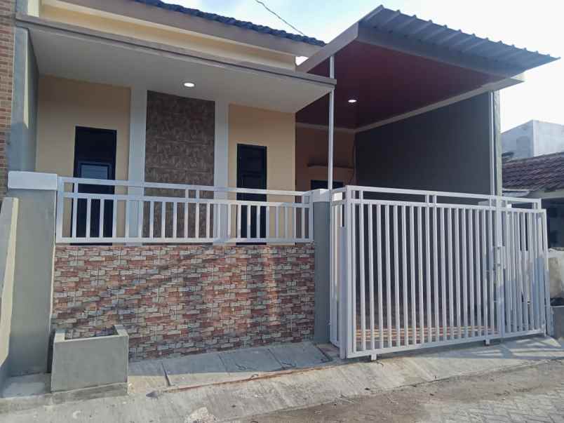 dijual rumah kota harapan indah bekasi