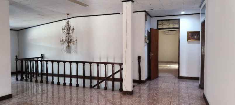 dijual rumah kuningan