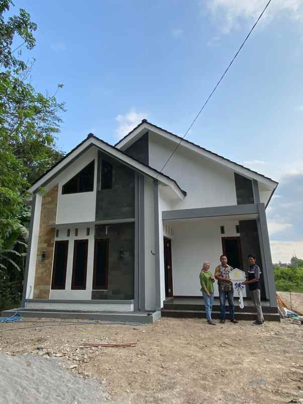 dijual rumah kwaren ngawen klaten