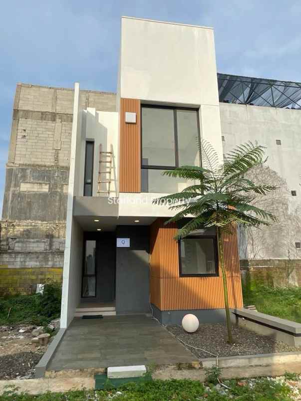 dijual rumah legoso