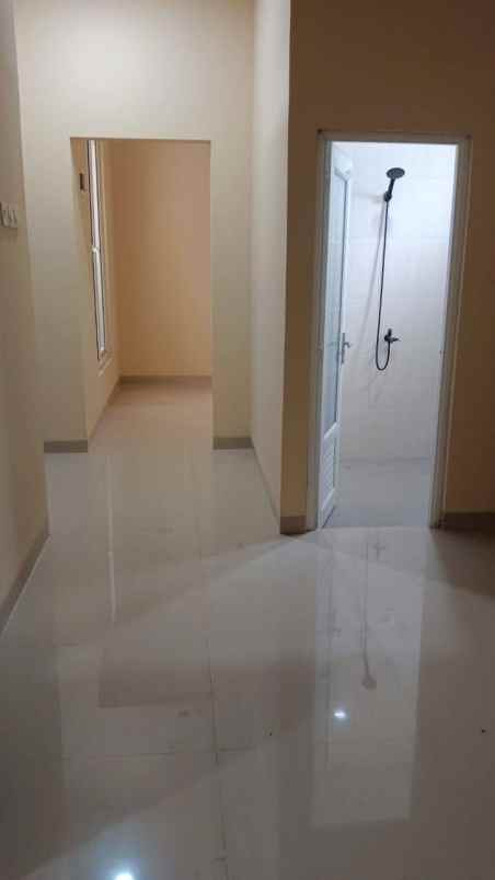 dijual rumah lenteng agung