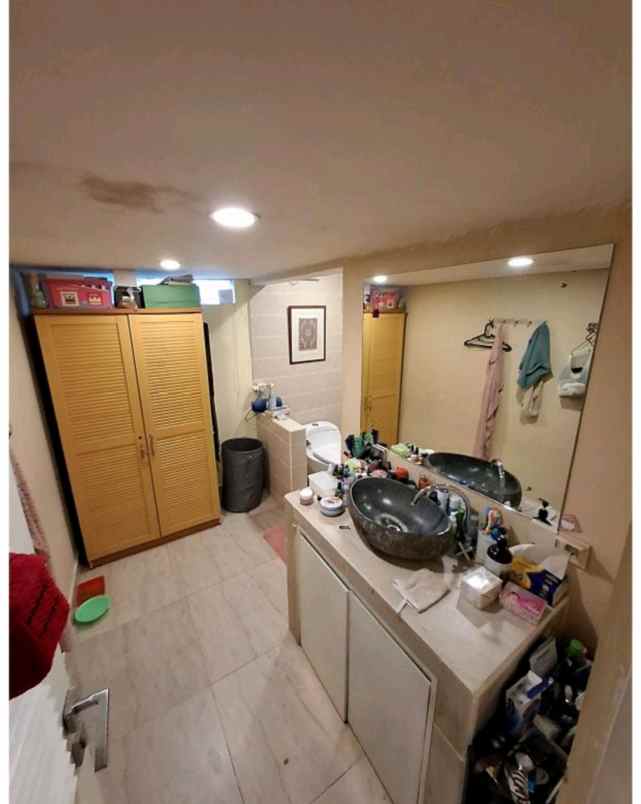 dijual rumah lenteng agung jagakarsa