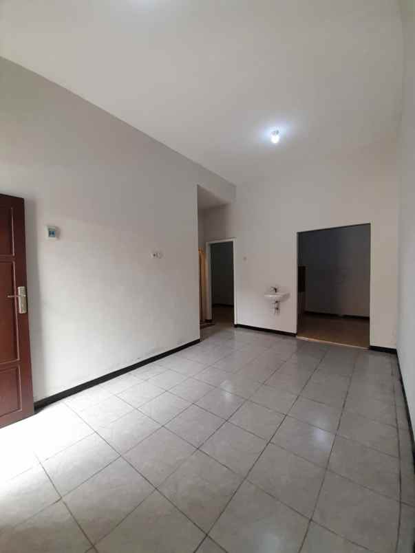 dijual rumah lokasi saptorenggo pakis malang