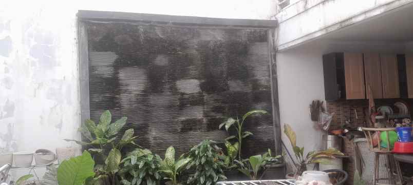 dijual rumah lokasi strategis