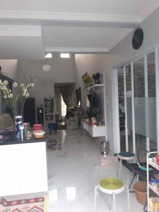dijual rumah luas di pondok labu jakarta selatan