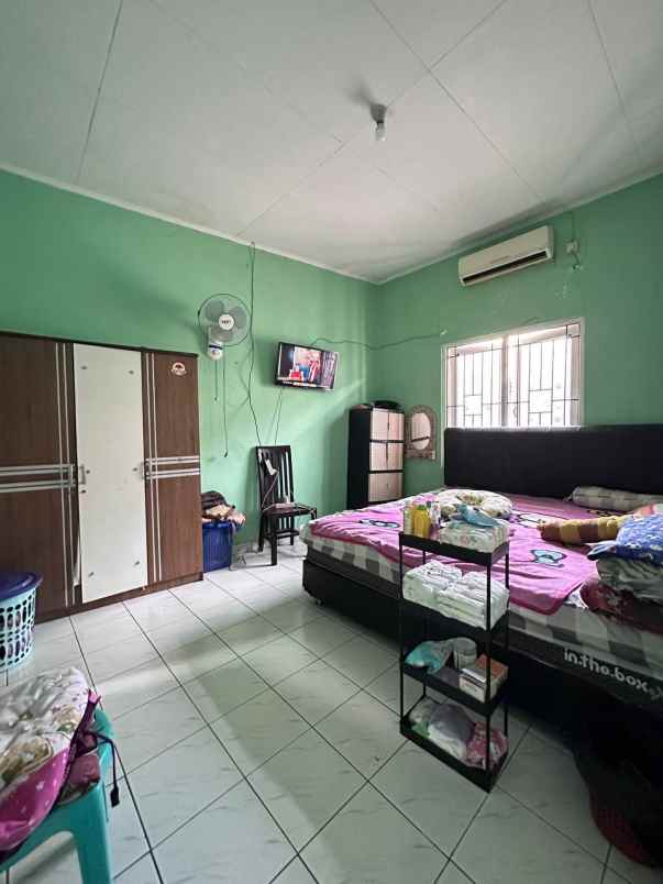 dijual rumah lubang buaya