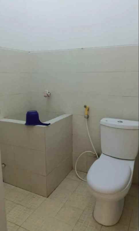 dijual rumah mantrijeron