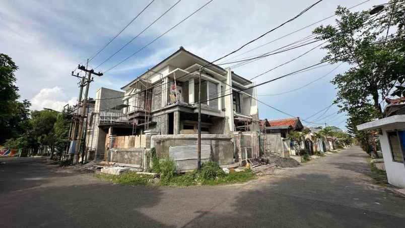 dijual rumah medokan asri utraa