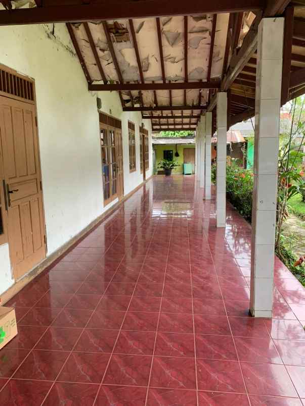 dijual rumah megamendung