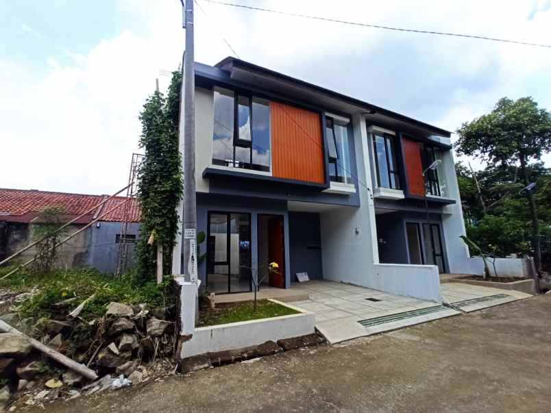 dijual rumah merkuri timur