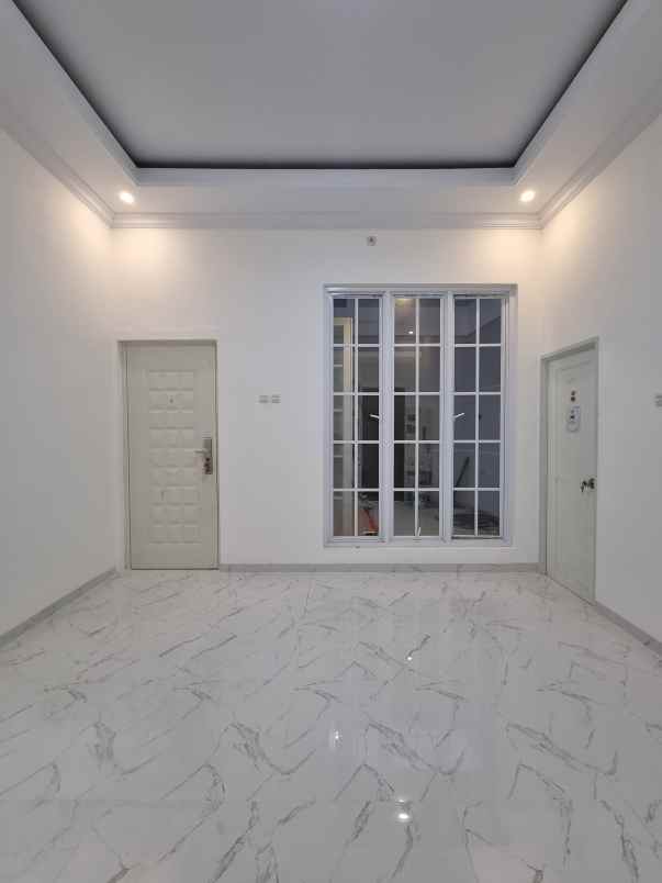 dijual rumah mewah di mampang indah kota depok