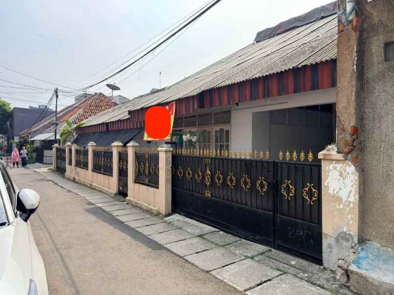 dijual rumah palmeriam