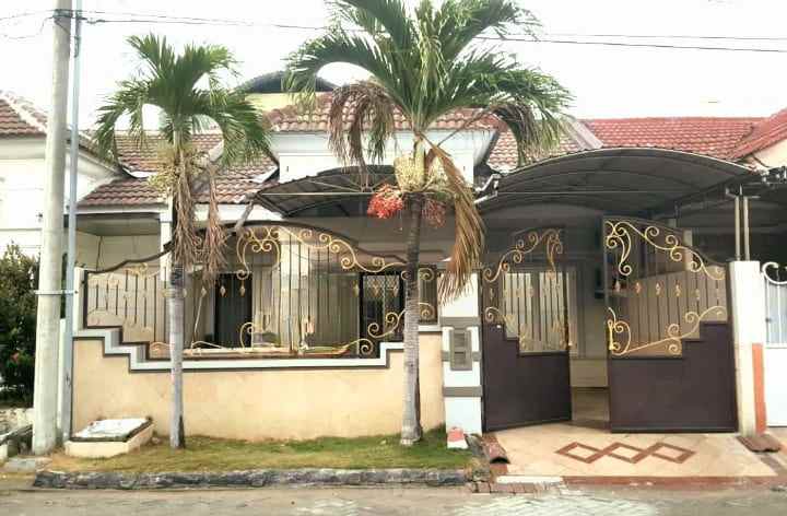 dijual rumah pantai mentari