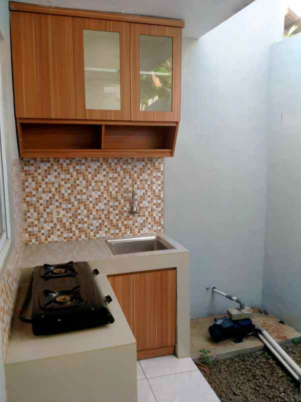 dijual rumah parung bogor