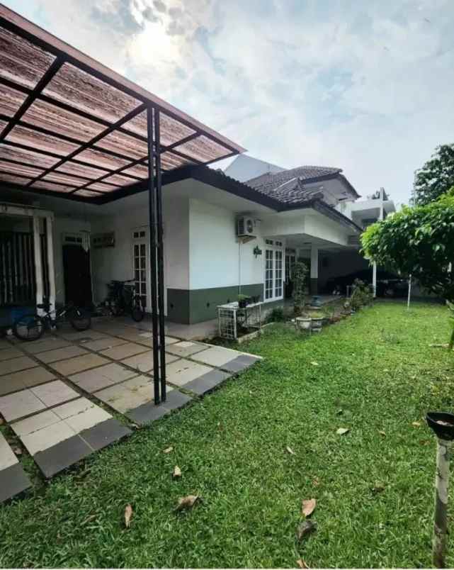 dijual rumah pejaten barat kec pasar