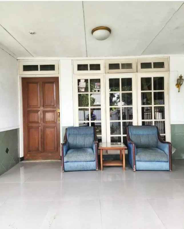 dijual rumah pejaten barat kec pasar