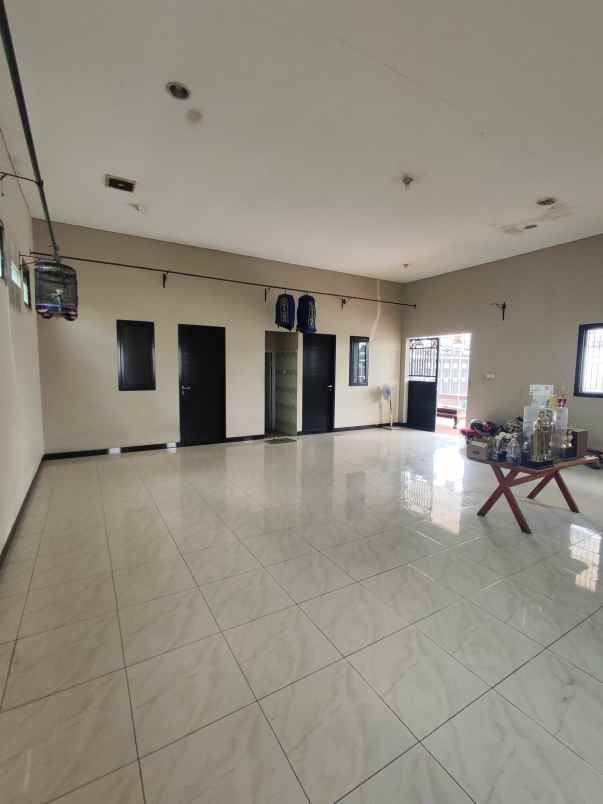 dijual rumah penggilingan