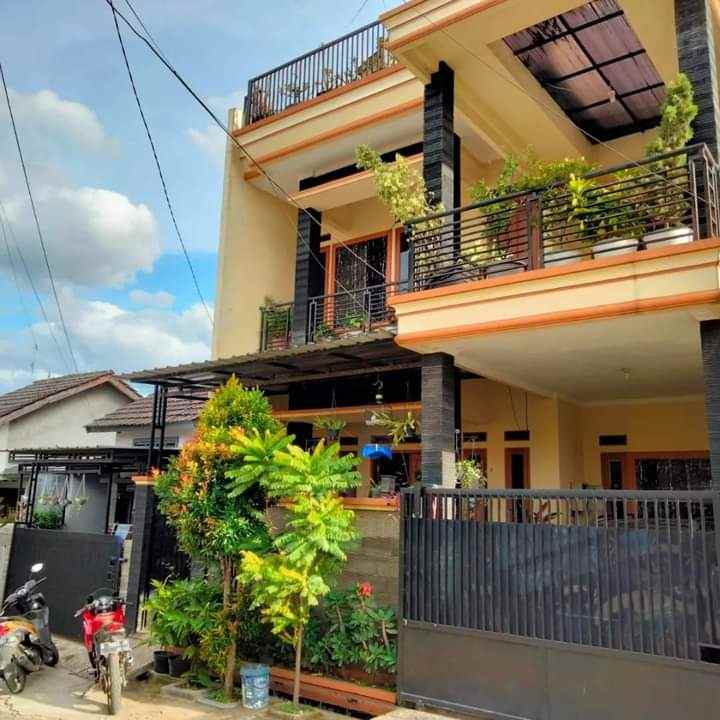 dijual rumah permata kopo