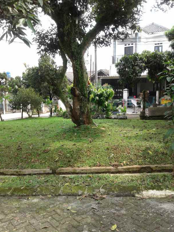 dijual rumah perum bukit rivaria