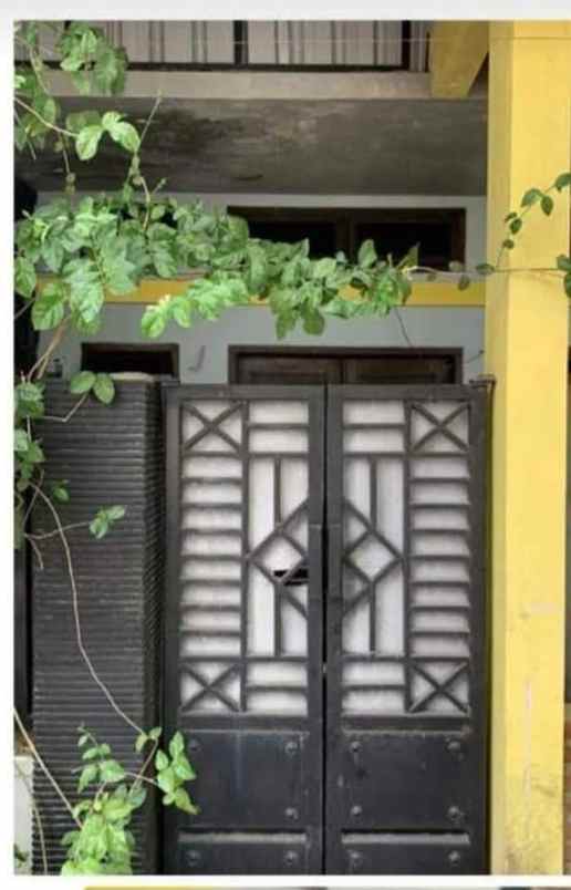 dijual rumah perum randu agung kebomas gresik